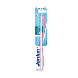 Jordan Clean Between Medium Toothbrush Οδοντόβουρτσα με Μικρο ίνες Μέτρια 1 τμχ